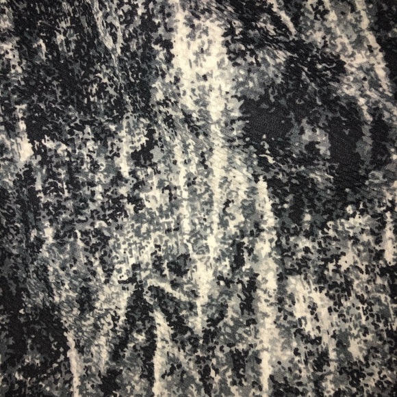 NWT LuLaRoe Amelia Pleated Dress with Zipper - Picture 5 of 6